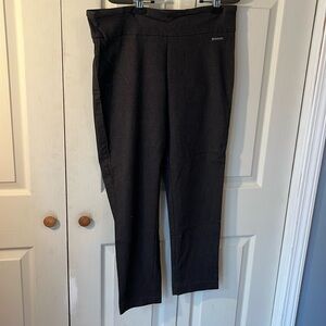 Roz & Ali Black Straight Leg Pants